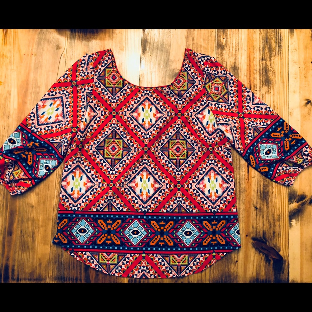 Women’s Pink Owl Pullover Top w/Scoop Back